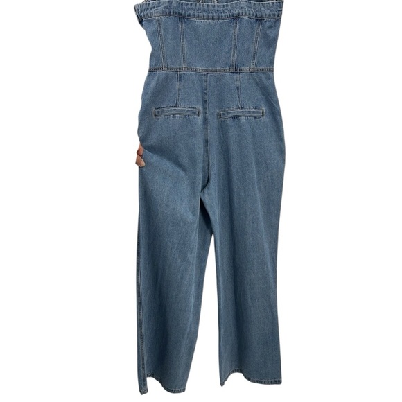 NWT’S Forever 21 Denim Cami Flare Medium Wash Jumpsuit SZ L - Picture 9 of 16